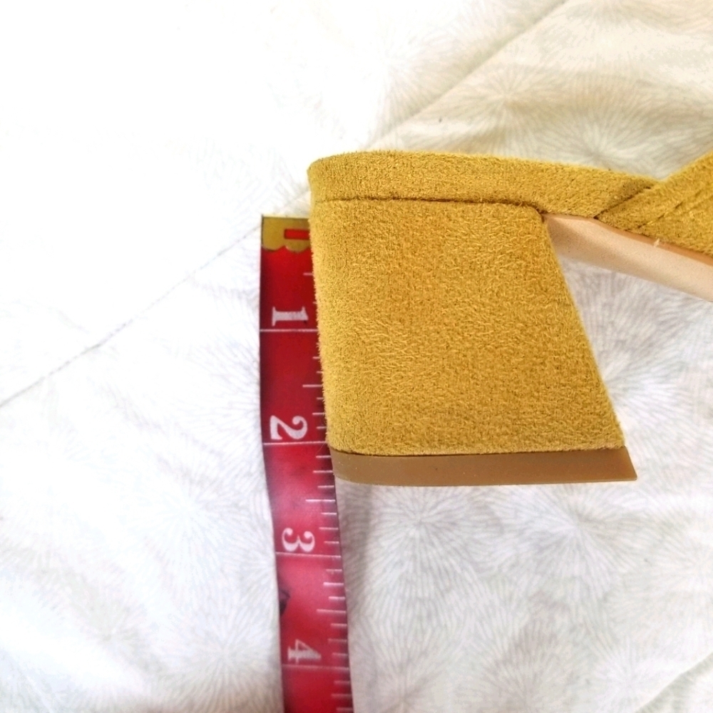 CAbi yellow faux suede mules criss cross wrap front block heel hippie ladylike 7 - Picture 2 of 8